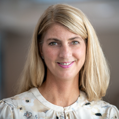 CUC22-236 Stacie Roberts- 400×400