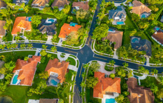 aerial shot of luxury homes in Fl